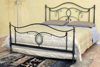 Diomede double bed